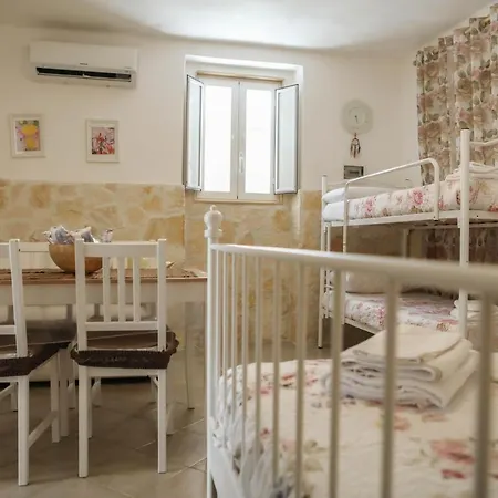 Corte Degli Alberolungo 3*